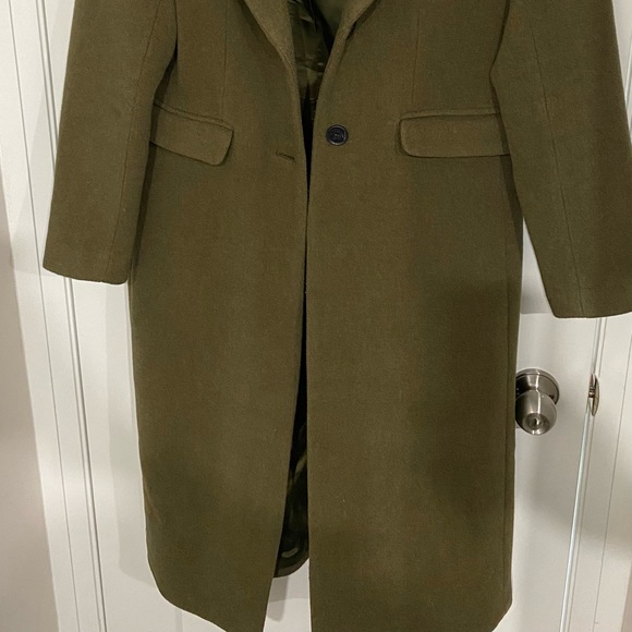 H&M trench coat for men. - Picture 3 of 4